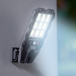 Venkovní osvětlení se senzorem pohybu